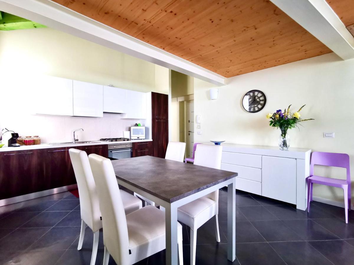 Manzoni By Design Studio Apartment Bellano Luaran gambar