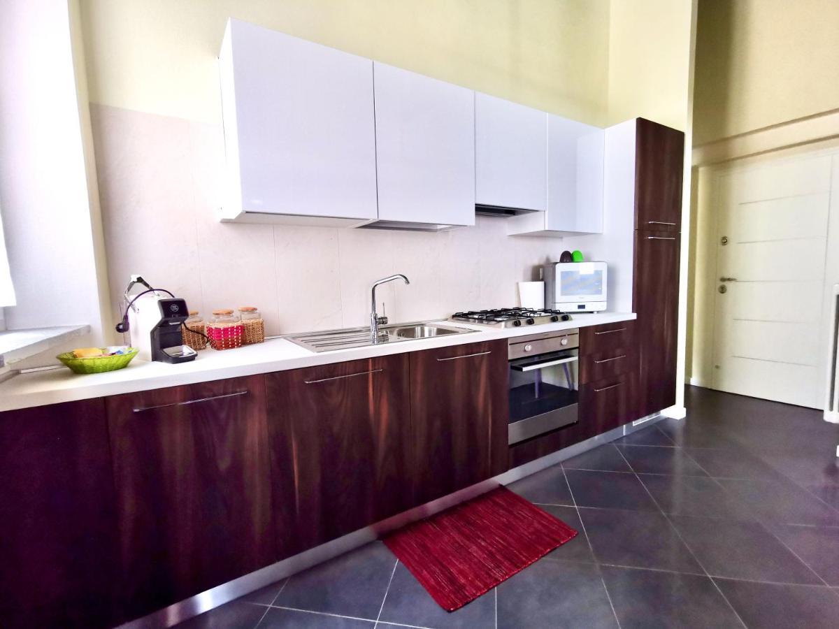 Manzoni By Design Studio Apartment Bellano Luaran gambar